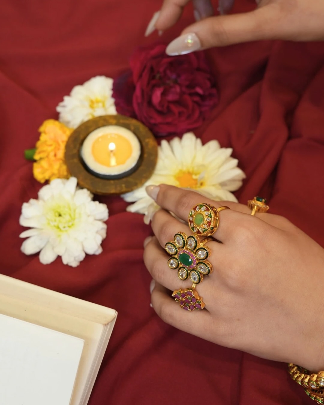 Kundan Bangles